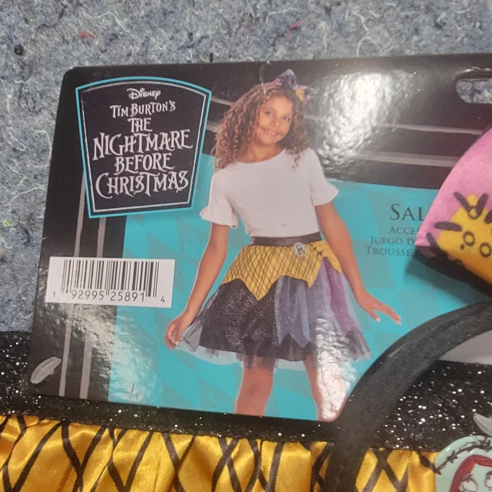 Kids-Girls Halloween Sally Skit & Headband New Age 7and up‎